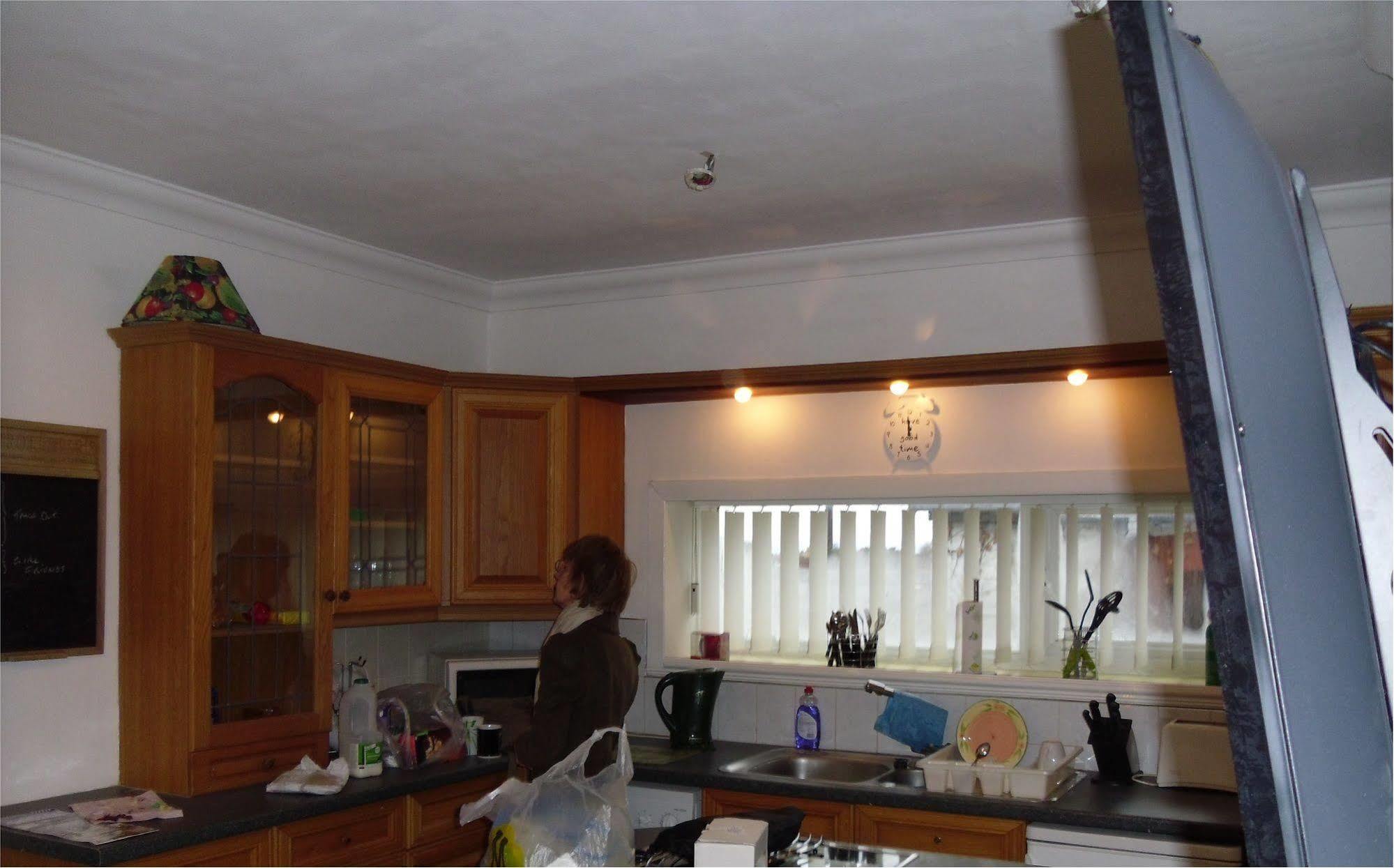 F3 2 Bedroomed Town House - Free Parking - Super 150 Mbps Wifi Near Gavin N Stacey Film House - 1 Free Dog Allowed Барри Экстерьер фото